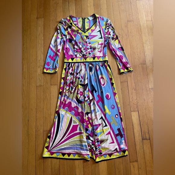 60s Vintage Pucci Silk Midi Dress - Picture 3 of 13
